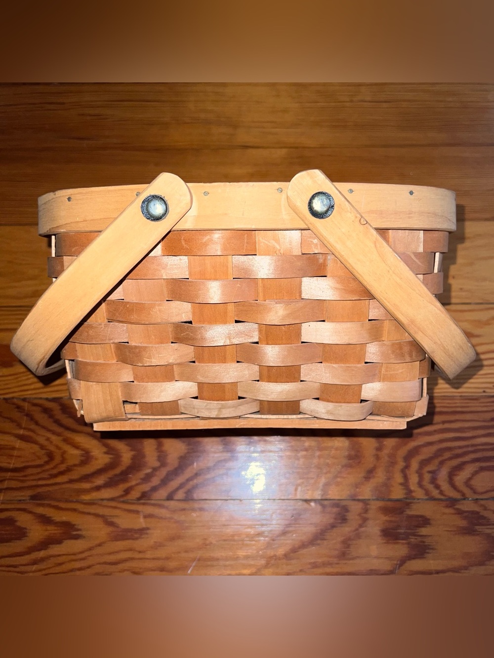 LONGABERGER 1995 Medium Basket
